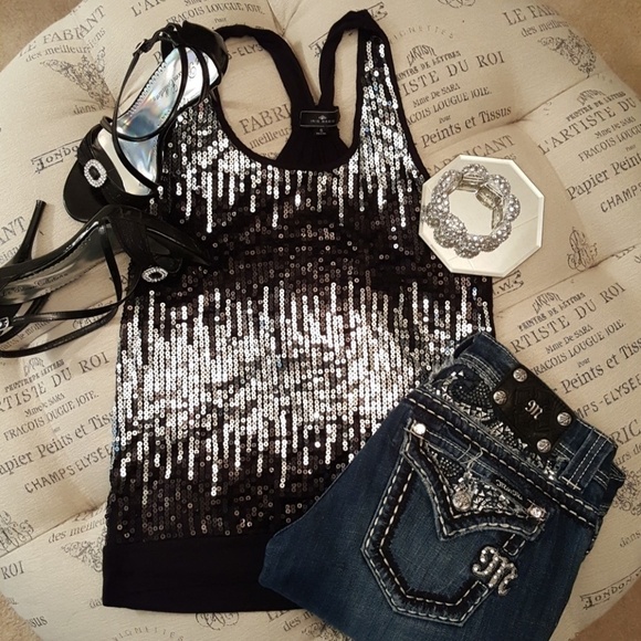 Iris Basic Tops - SEQUINS Razorback Tank Top